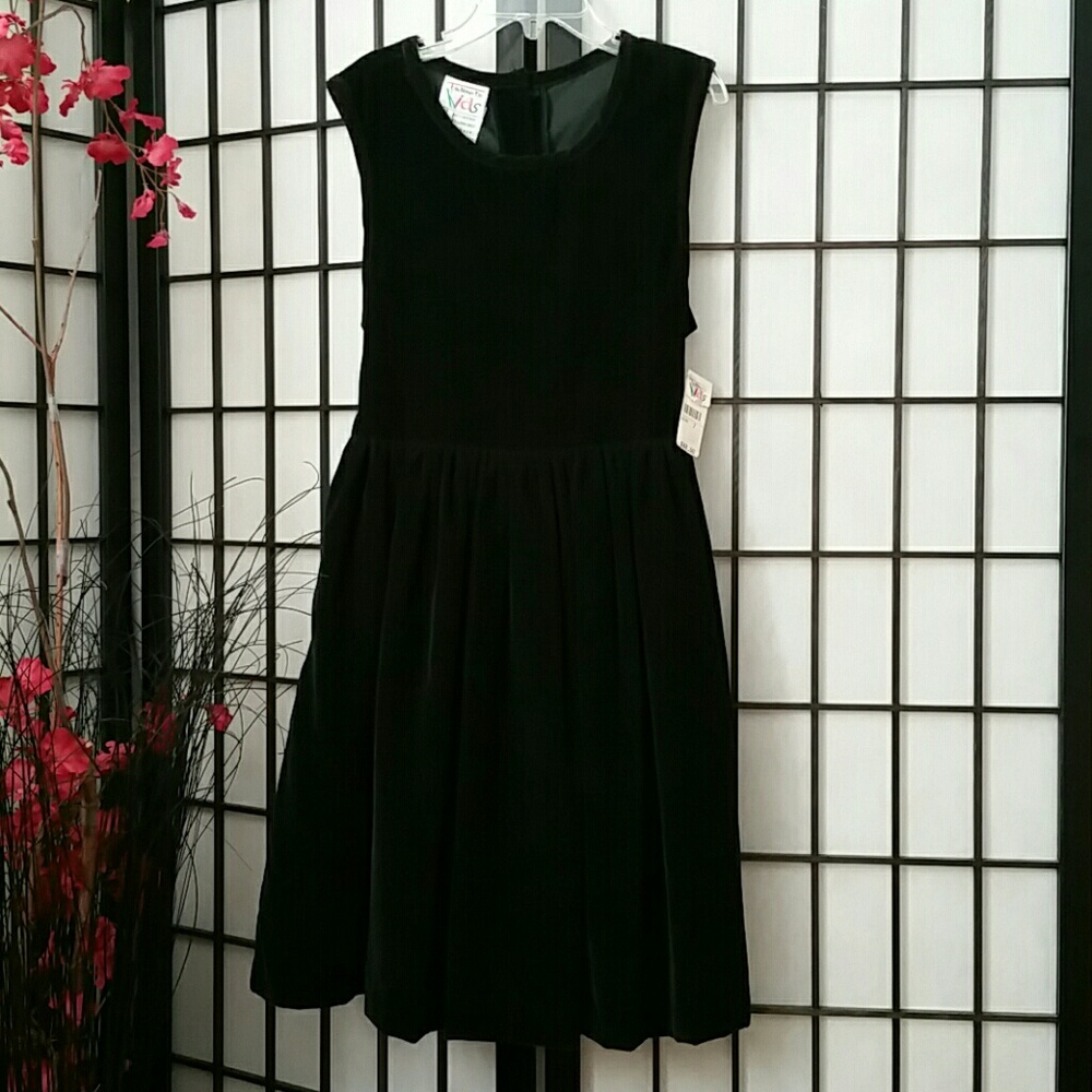Dark green velvet girl's dress by Talbot's